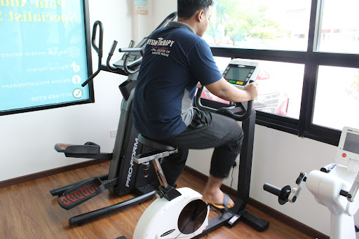 ReViva Physio Rehab@KMC Mall