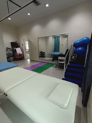 Seniora Physiotherapy Centre and Home Physio Taiping